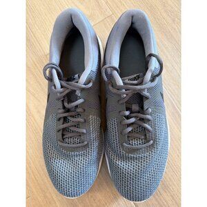 Nike Revolution 4 Gray Running Shoes Mens US 12W Lightweight Mesh Sneakers AA740
